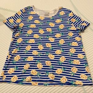 2/$15 New without tag stripped pineapple top